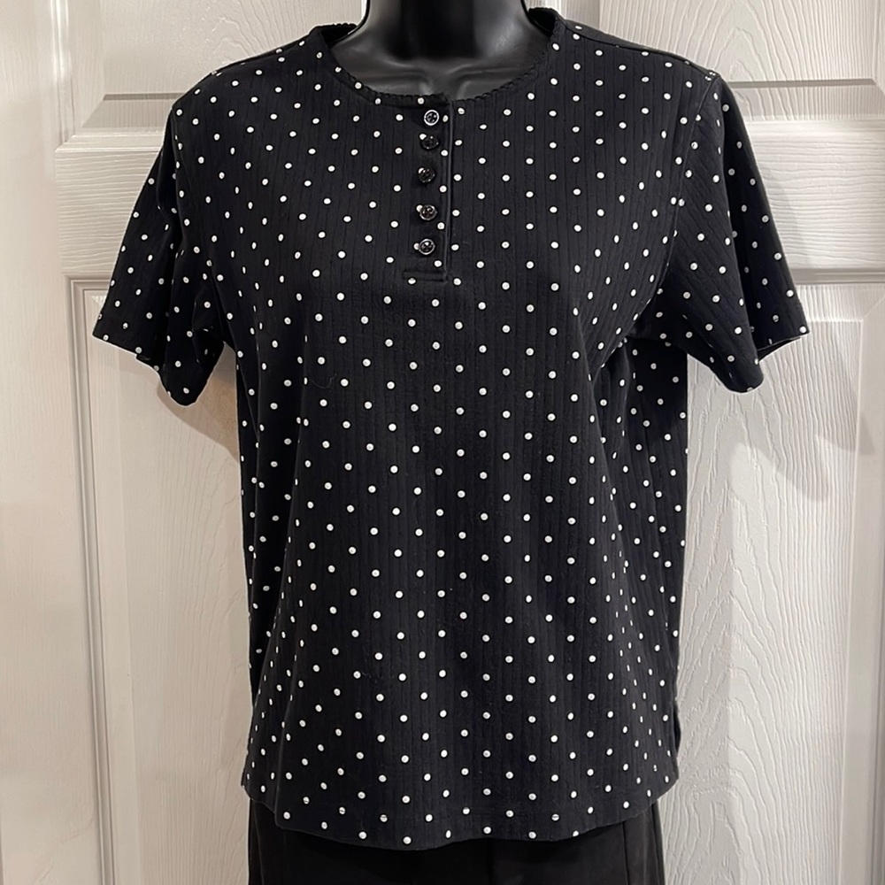 Rebecca Malone petite medium black top with white polka dots.